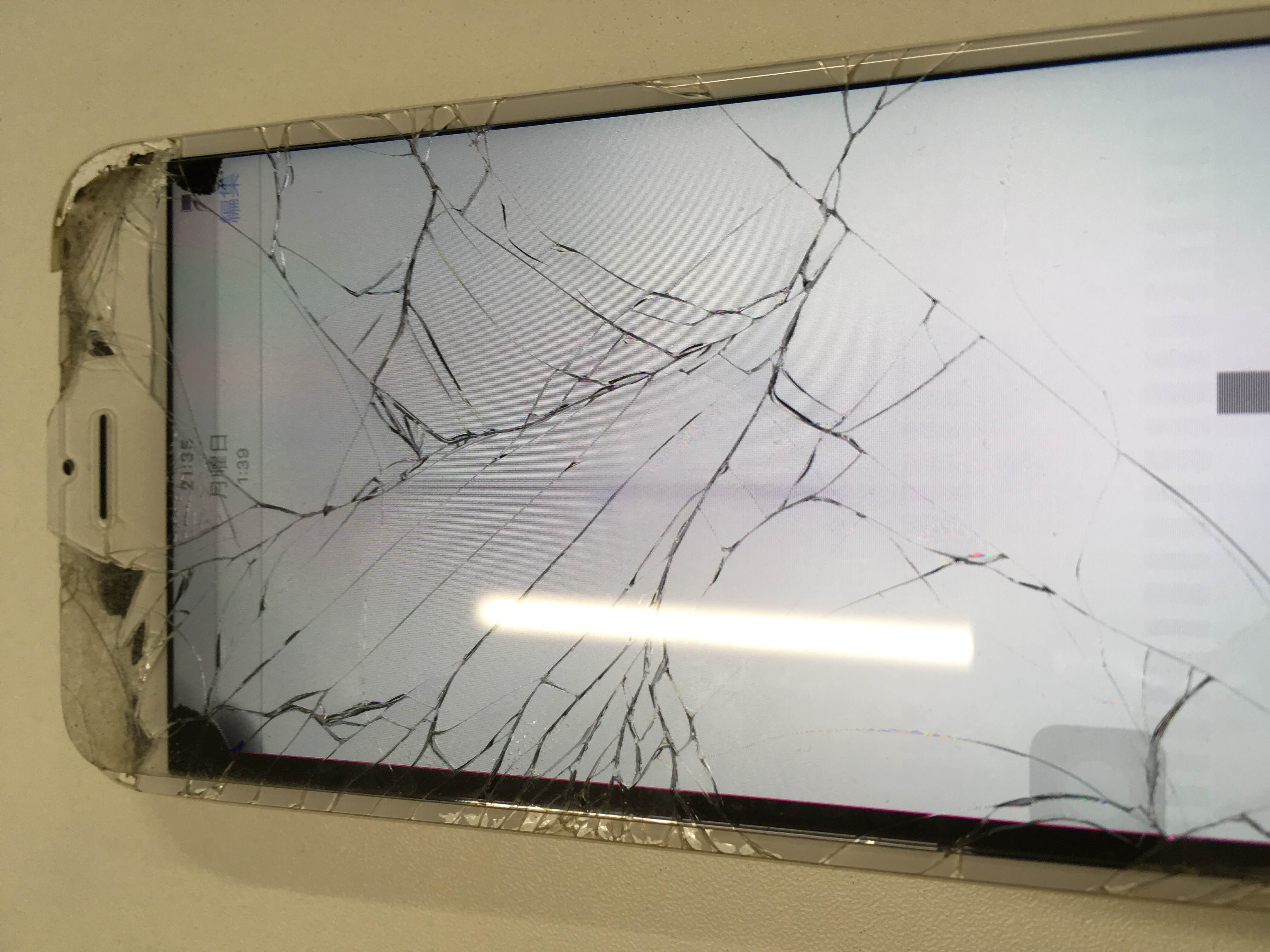 iPhoneパネル修理