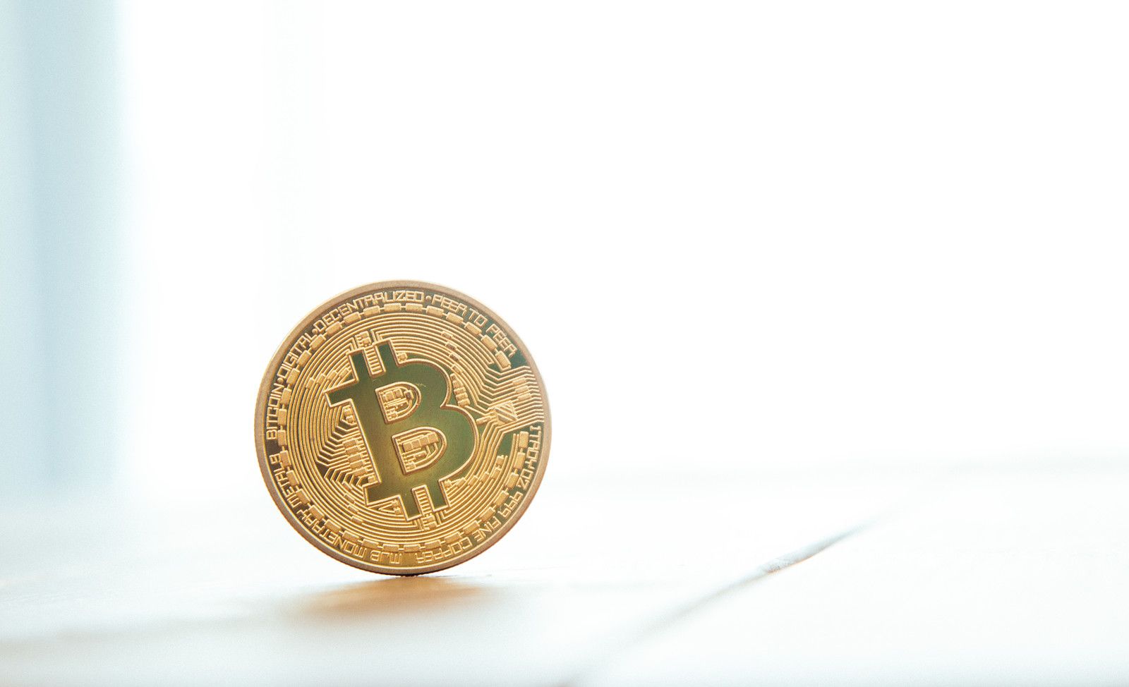 アイフォン修理を仮想通貨のビットコインで店頭決済できる成田也