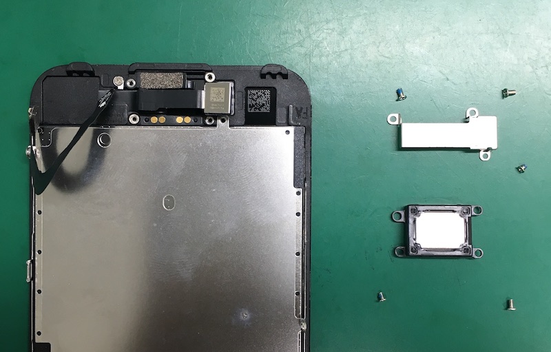 iPhoneイヤースピーカー修理