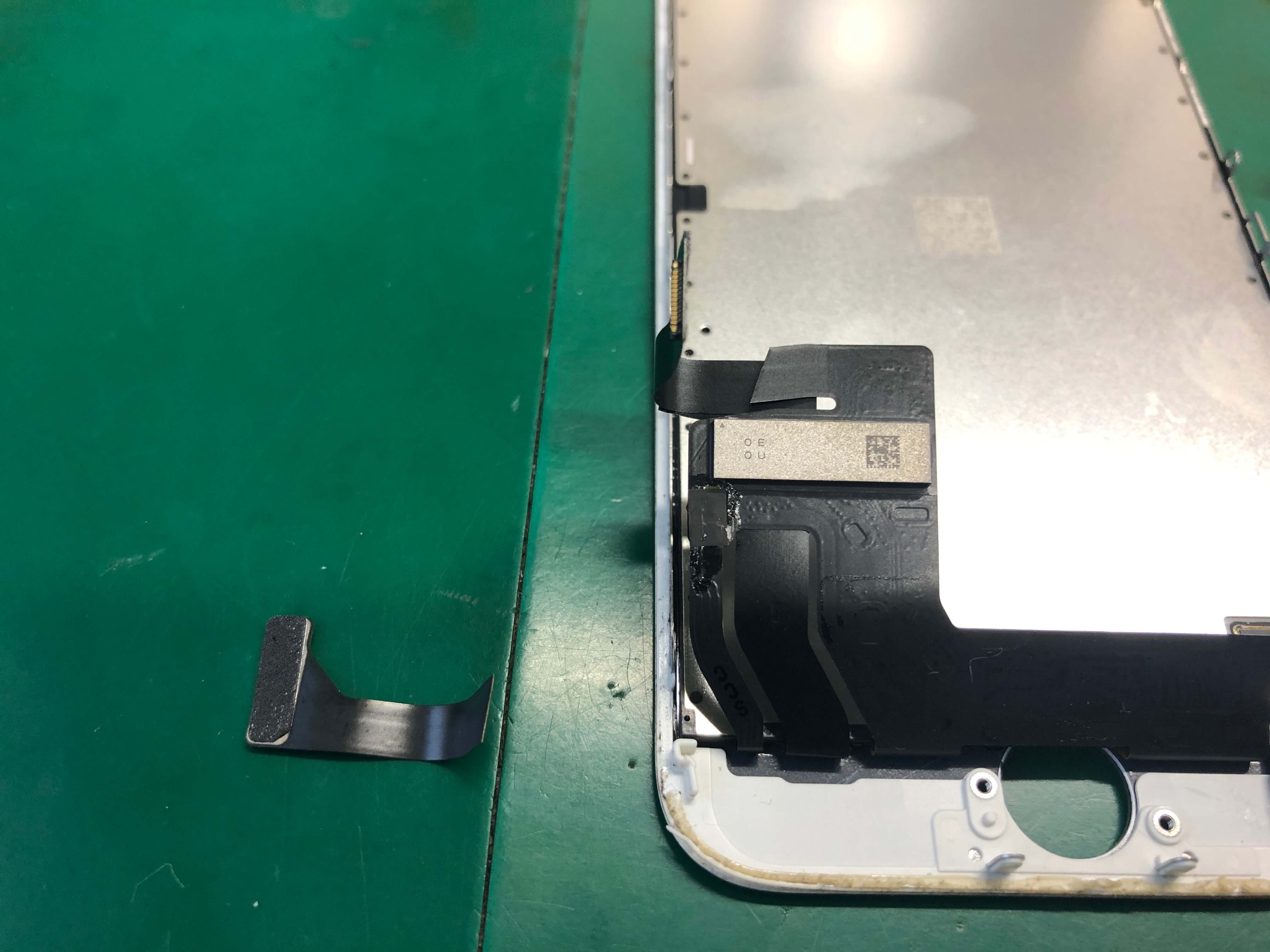 iPhoneホームボタン修理3