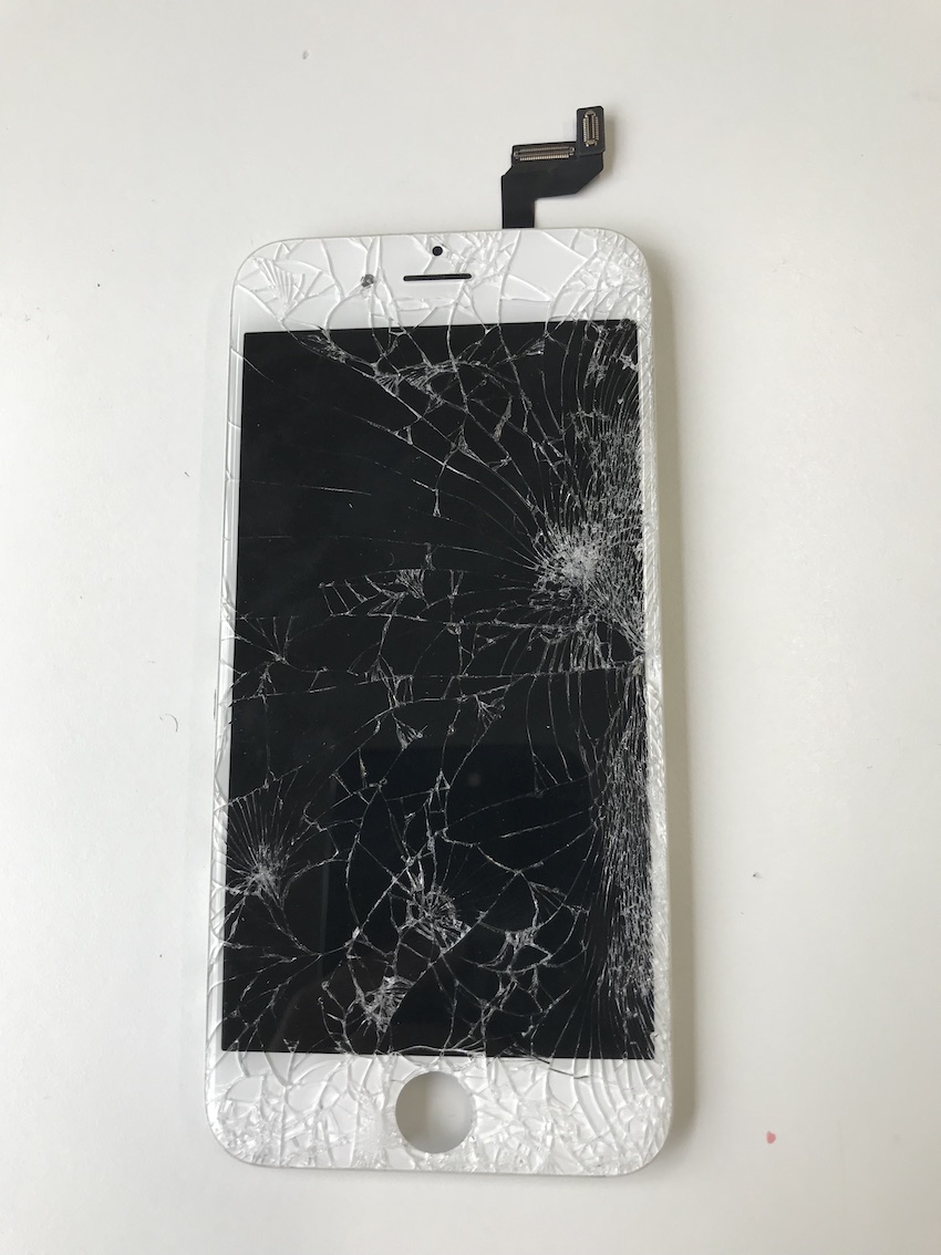 iPhone6s画面割れ修理