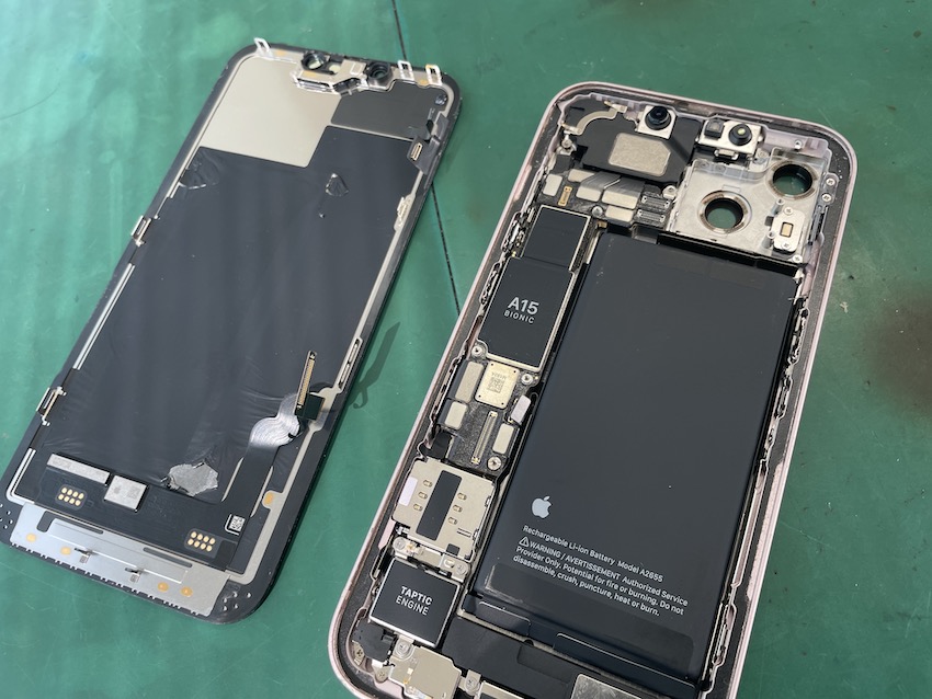 Iphone【祐天寺よりご来店】iPhone13液晶画面交換に即日対応！