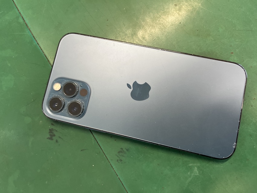 【壊れていてもOK】iPhone画面割れ・ジャンク買取は目黒・中目黒の成田也へ