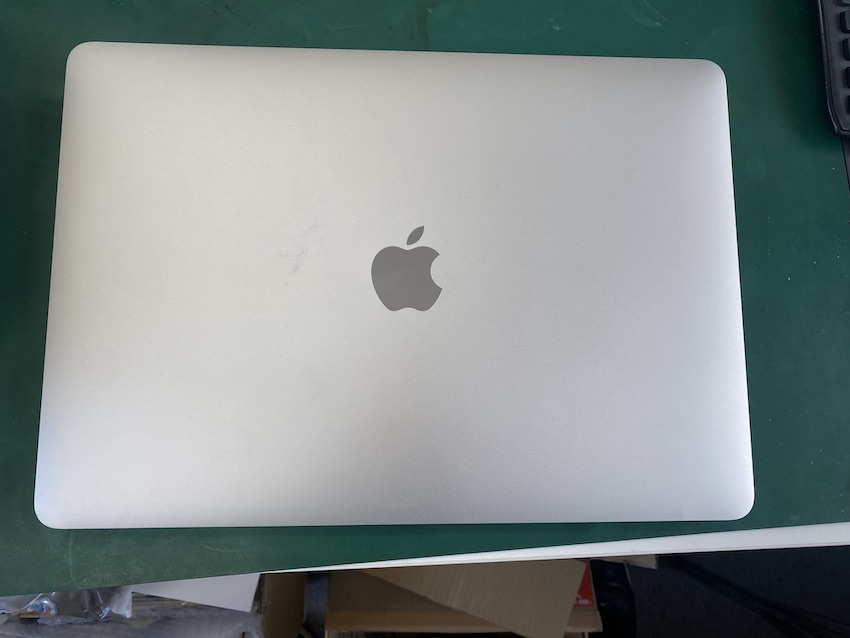[学芸大学大学中古MacBook買取]目黒区学芸大学エリアでMacBookを売るなら成田也へ！