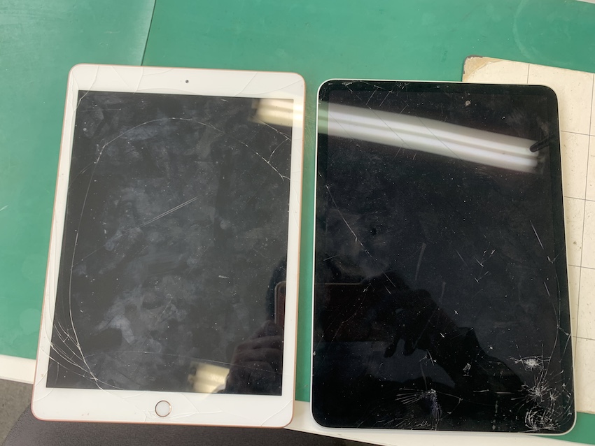 画面の割れたiPad本体