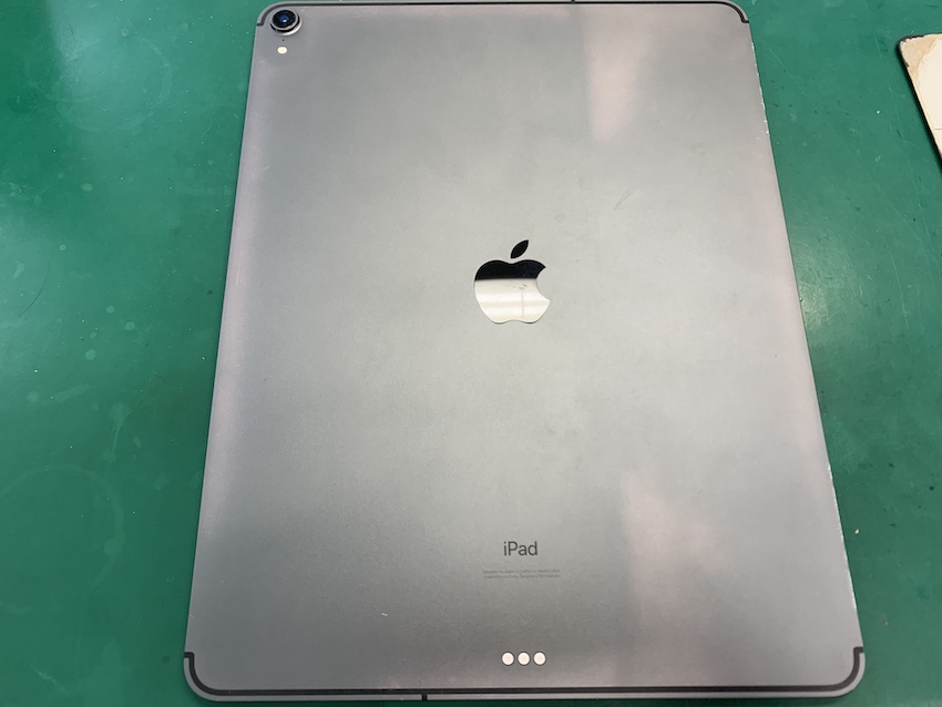 水没したiPadPro本体