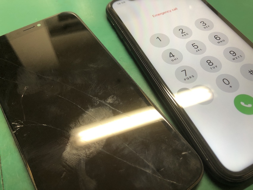 10分で割れたiPhone11の液晶パネルを交換