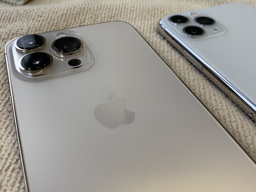 ガラスコーティングを施工したiPhone13Pro本体