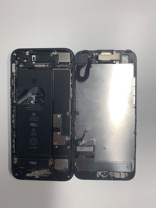 2019年7月15日iPhone7を自分で修理しようとして断念！分解途中のiPhoneも買取ます！