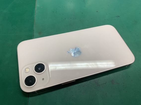 画面割れ修理をしたiPhone12本体