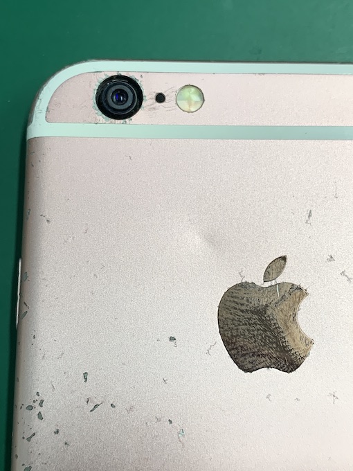 2019年10月8日カメラレンズの割れたiPhone6s