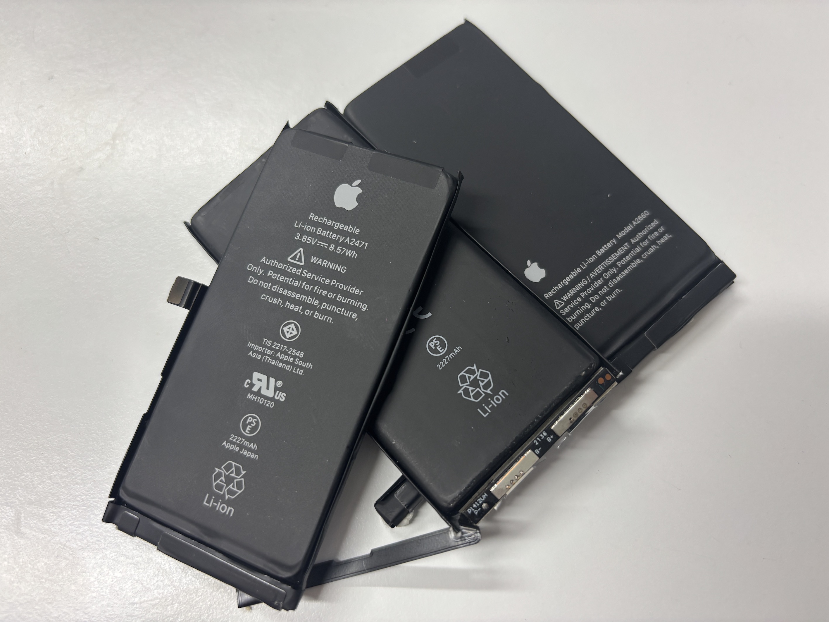 交換したiPhoneバッテリー