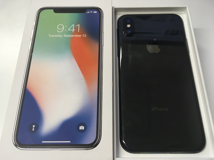2020年10月9日ブログを読んでご来店！SIMフリーのiPhoneXを買取！