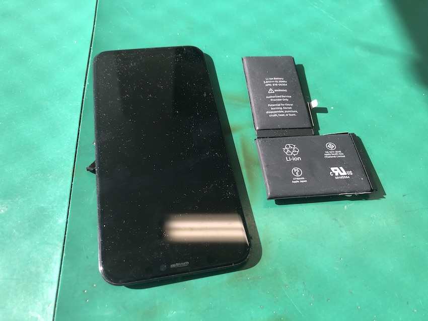iPhoneX画面修理とバッテリー交換