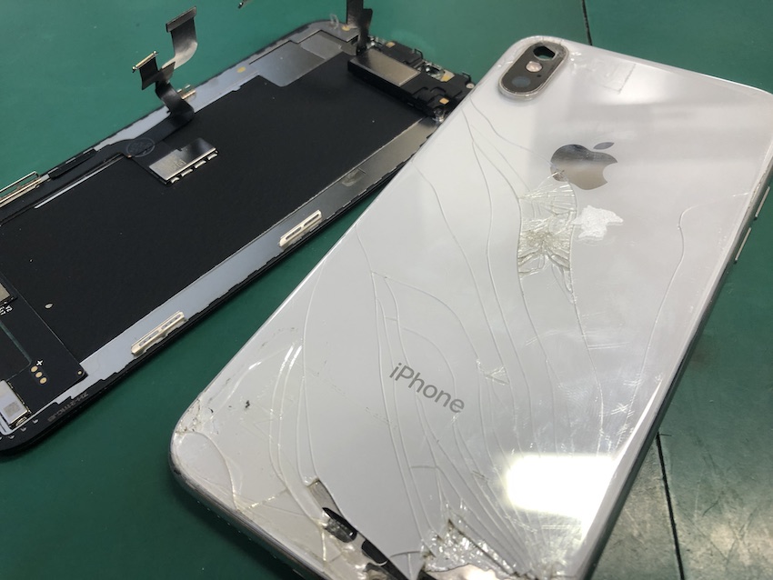 【池尻大橋よりご来店】背面割れiPhoneを買取致しました！